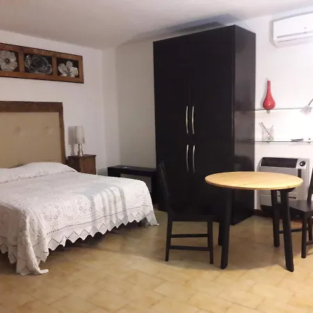 Apartment Invit Arti *